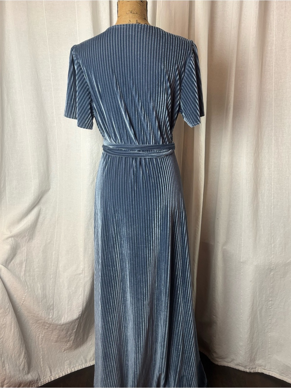 NWT Baltic Born Andi Ribbed Velvet Maxi Wrap Dress in Blue Size XL - Picture 5 of 9